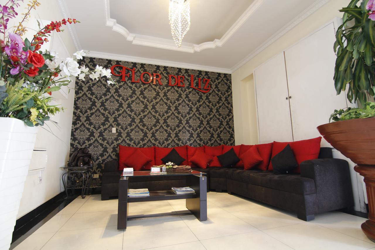 Hotel Flor De Liz กวายากิล ภายนอก รูปภาพ